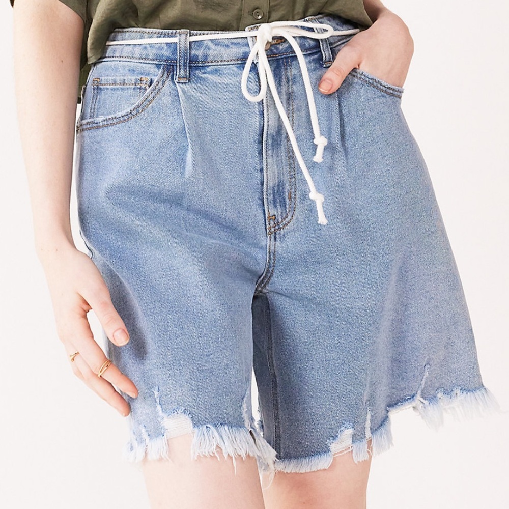 Juniors SO pleased dad jean shorts
